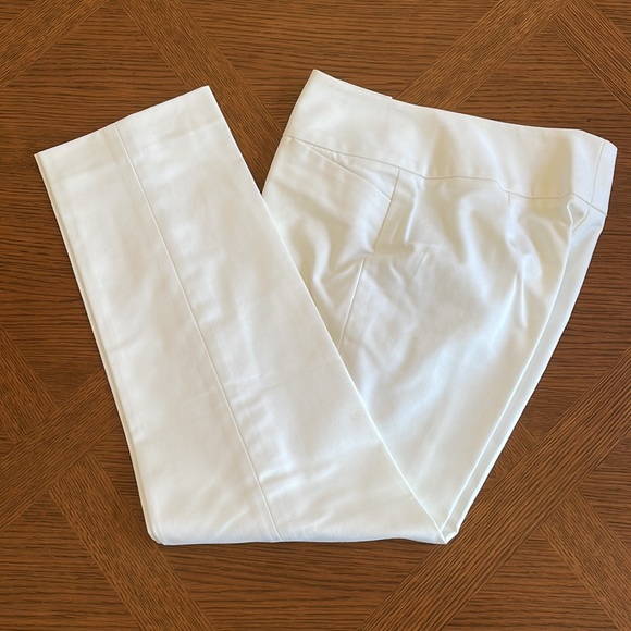 White Capri Pants - Nordstrom Slacks - Halogen White Ankle Length Pants - Size 0 - Picture 6 of 10
